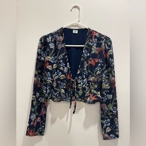 Aritzia Sunday Best Floral Blue Tie Front Cropped Top Blouse Size XS